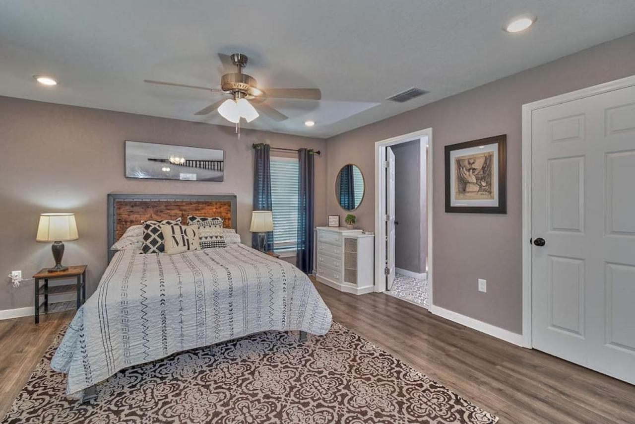 Cozy Haven Attached To Million Home - South Tampa Exterior photo