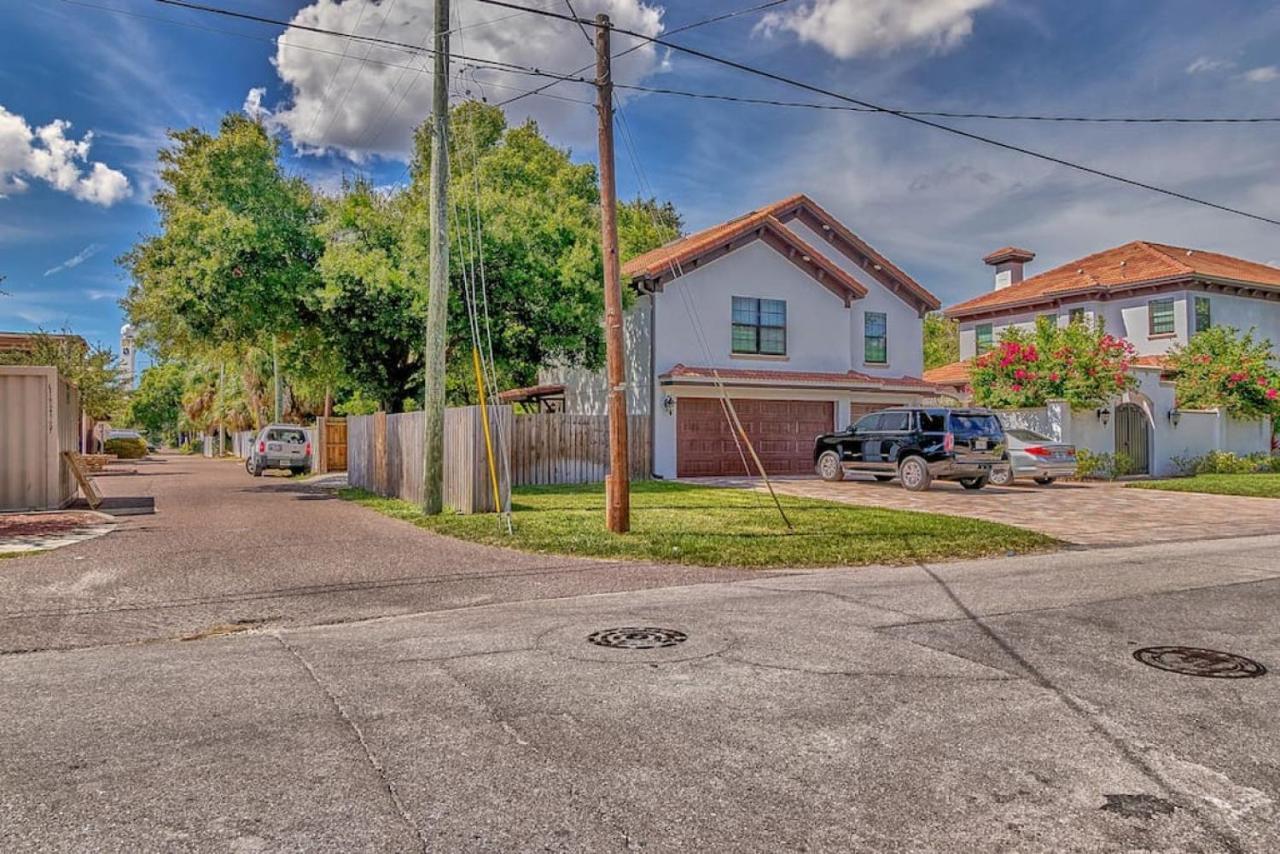Cozy Haven Attached To Million Home - South Tampa Exterior photo